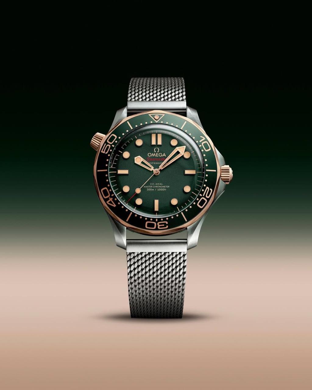 Omega Seamaster Diver 300M Bronze Gold 007 Edition