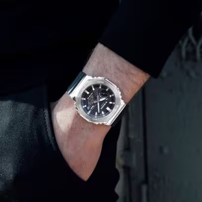 G-Shock GM-2100 – Silver Steel Black Dial