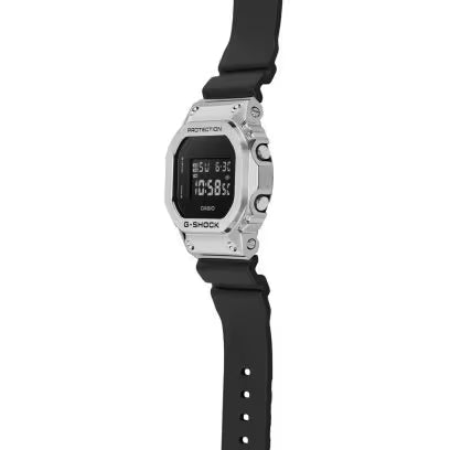G-Shock GM-5600-1DR