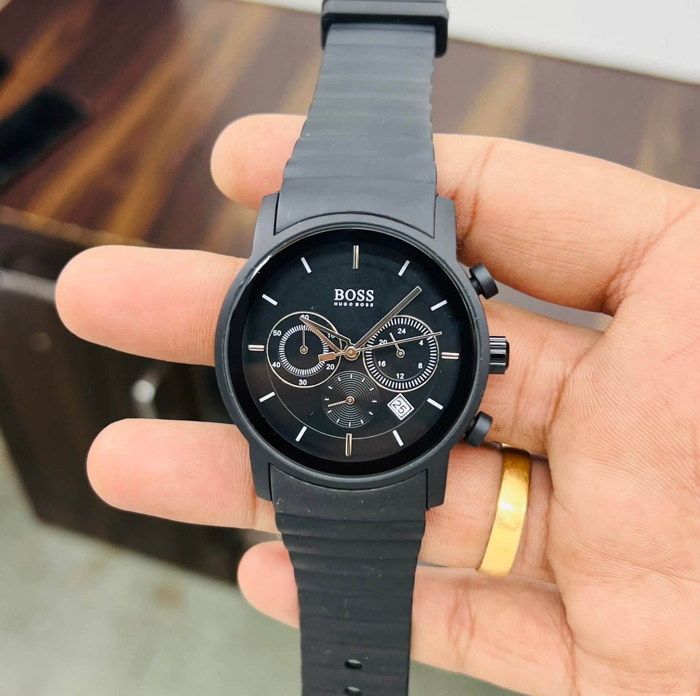 Hugo Boss Black 1512639