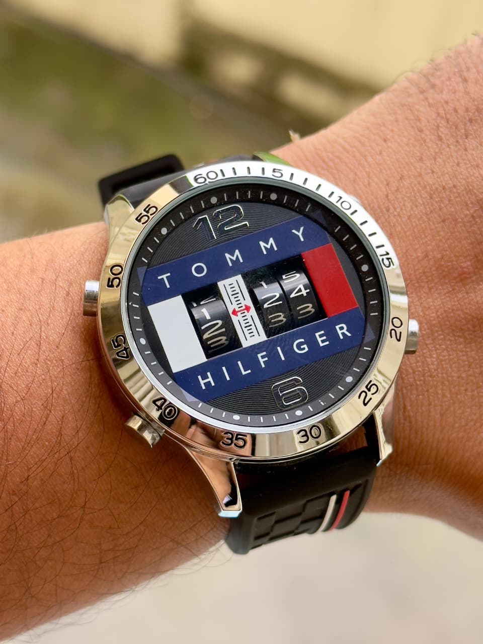 Tommy Hilfiger Men’s Watch with Rotating Number Dial & Rubber Strap