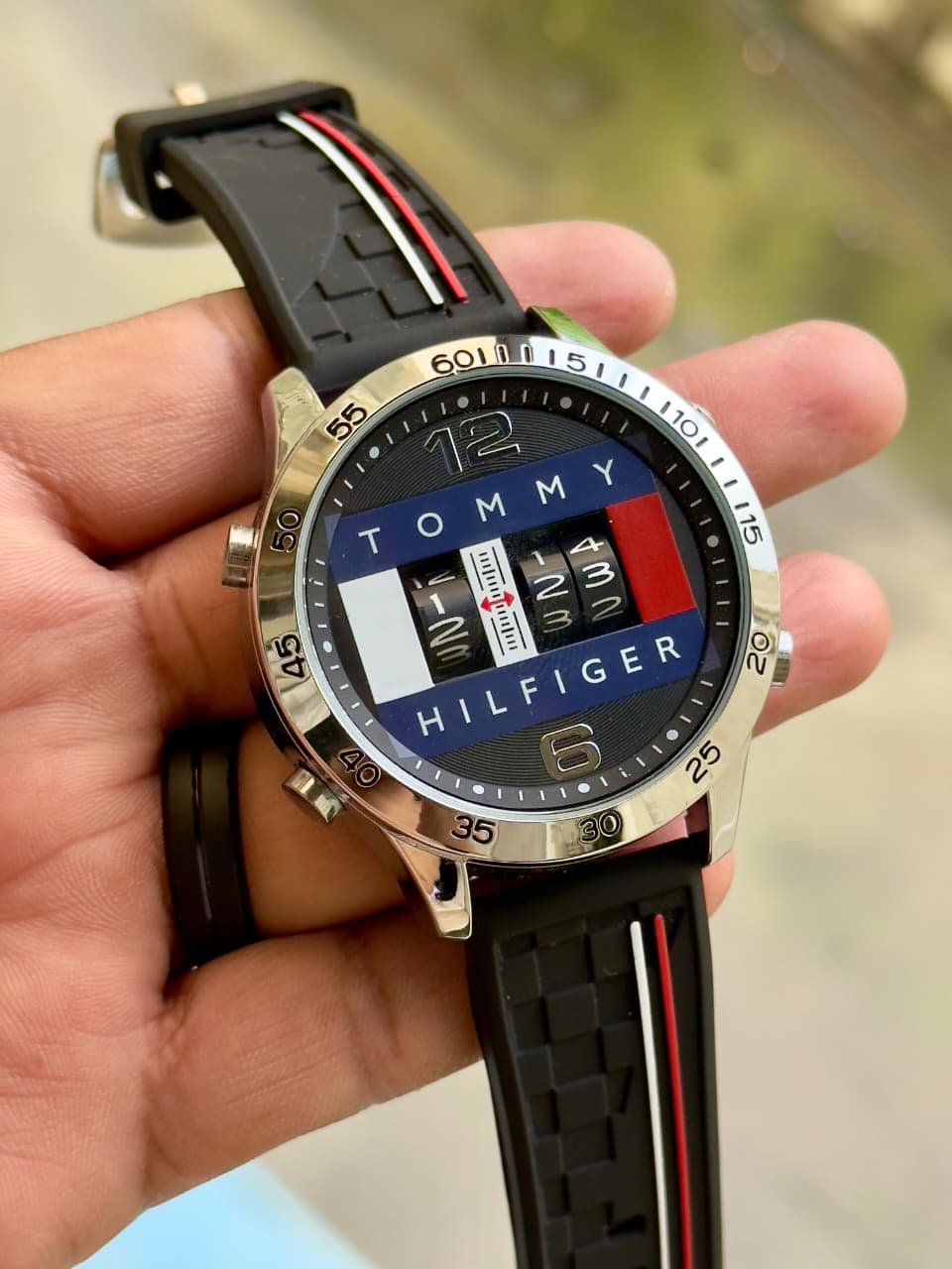 Tommy Hilfiger Men’s Watch with Rotating Number Dial & Rubber Strap