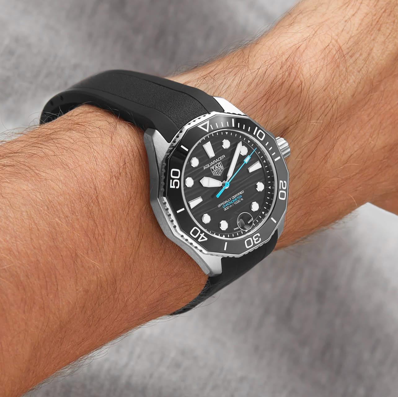 TAG Heuer Aquaracer Professional
