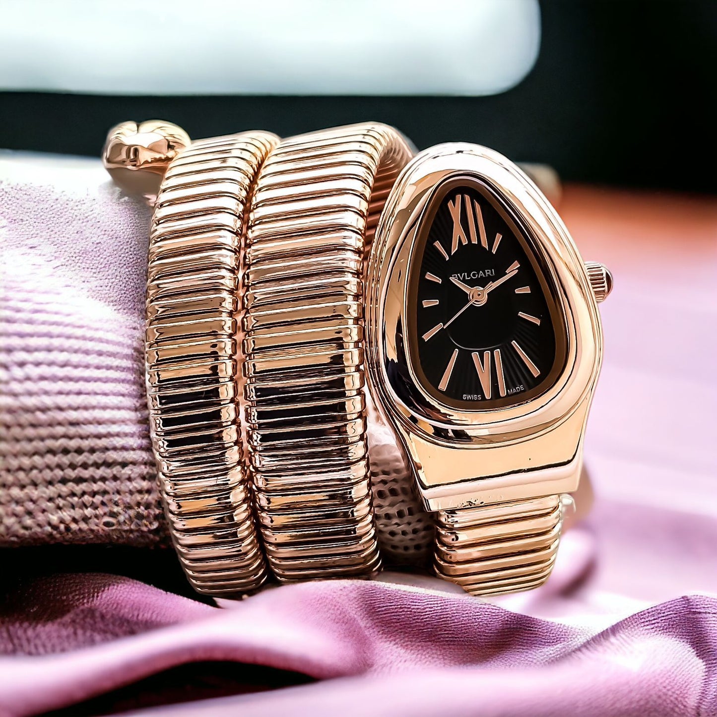 Bvlgari Serpenti Watch For Women's