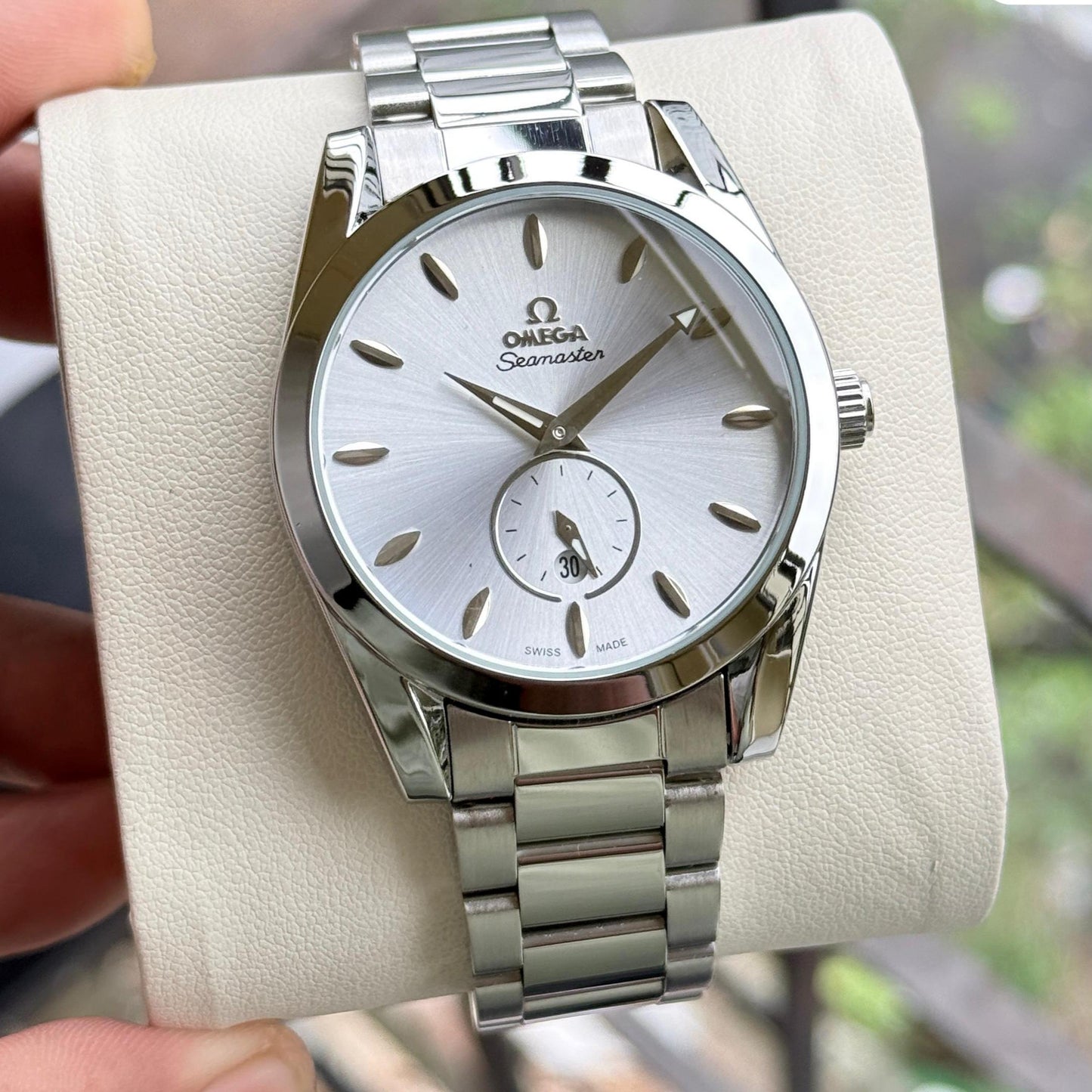 Omega Men’s Analog Watch