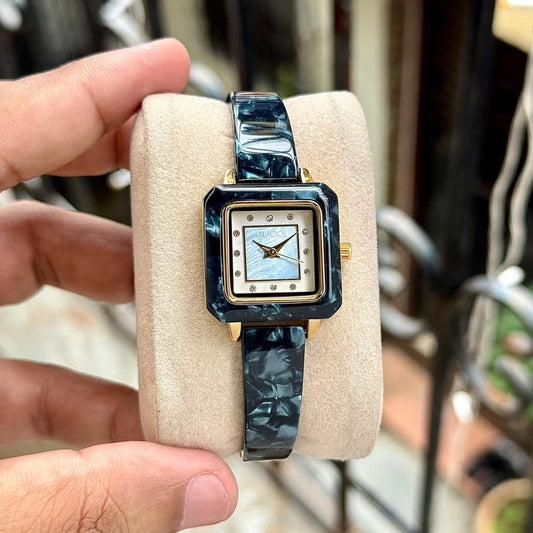 Gucci Women’s Square Case Watch
