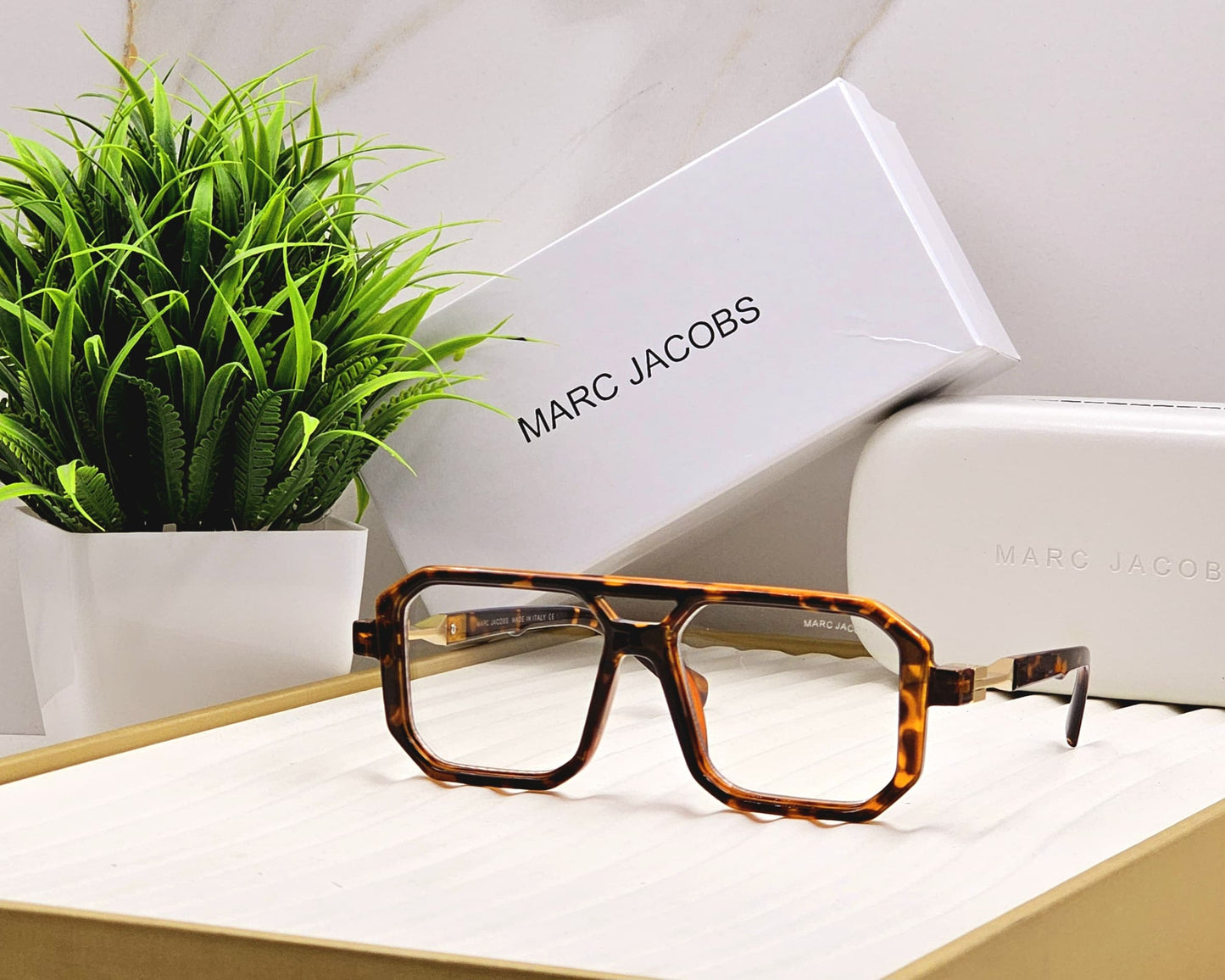 Marc Jacobs Shades
