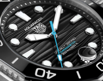 TAG Heuer Aquaracer Professional